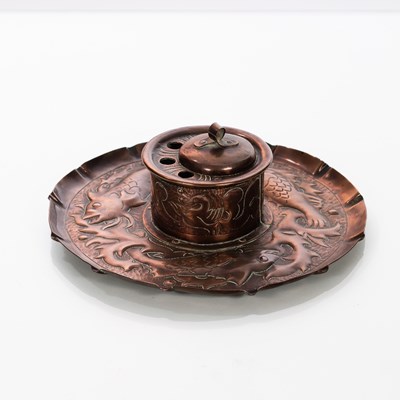 Lot 52 - A Newlyn style Arts & Crafts copper ink stand,...