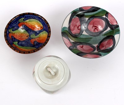 Lot 191 - Merrilyn Stock (20th Century), a pottery bowl...