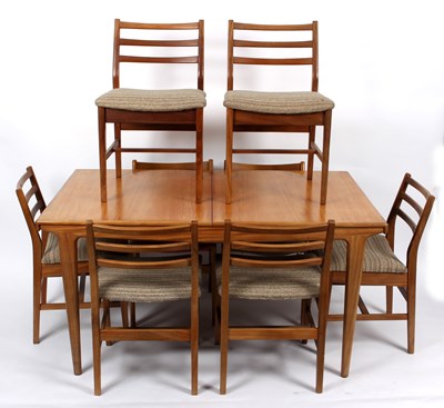 Lot 488 - G Plan, an extending dining table, on tapering...