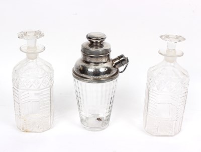 Lot 89 - An American silver mounted cocktail shaker,...