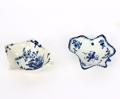 Lot 342 - A Worcester leaf-shaped pickle dish, painted...