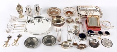 Lot 81 - A quantity of silver plated wares to include...