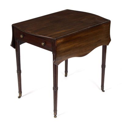 Lot 882 - A mahogany Pembroke table of serpentine...
