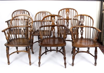 Lot 1029 - Six matched Windsor chairs, with crinoline...