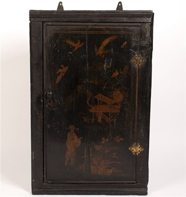 Lot 471 - An early 19th century chinoiserie corner...