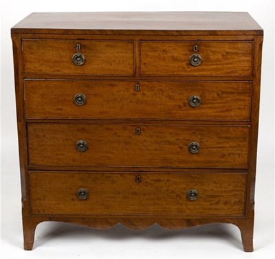 Lot 516 - An early 19th Century mahogany and crossbanded...