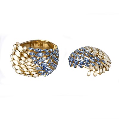 Lot 6 - Schauer, Fifth Avenue, a brooch and bangle set,...