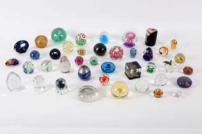 Lot 37 - A collection of modern glass paperweights,...