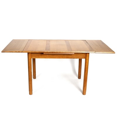 Lot 176 - Gordon Russell, a mid 20th Century light oak...