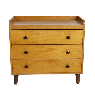 Lot 179 - Gordon Russell, a mid 20th Century light oak...