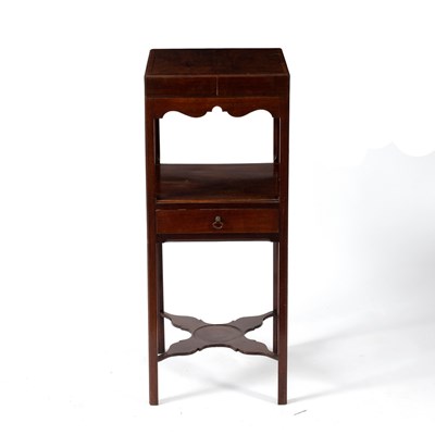 Lot 87 - A George III mahogany washstand with fold-out...