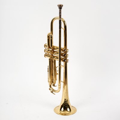 Lot 290 - A Cor-Ton cornet in a fitted case