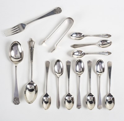 Lot 22 - Sundry silver teaspoons etc., approximately 200gm