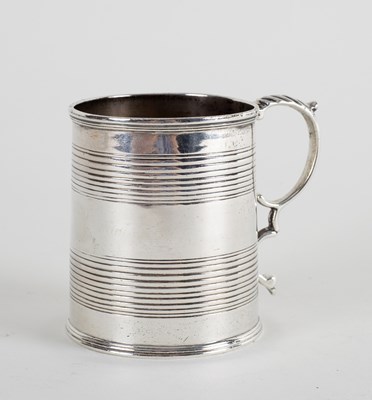 Lot 45 - A George IV silver mug, London 1826, the...