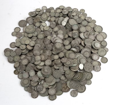 Lot 136 - A quantity of pre 1947 British coinage,...