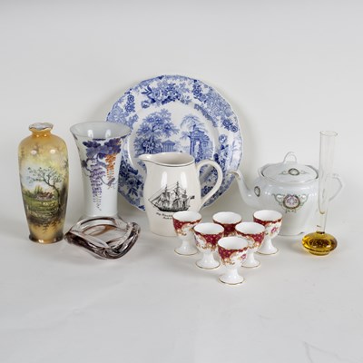 Lot 163 - A group of ceramics and glass to including a...