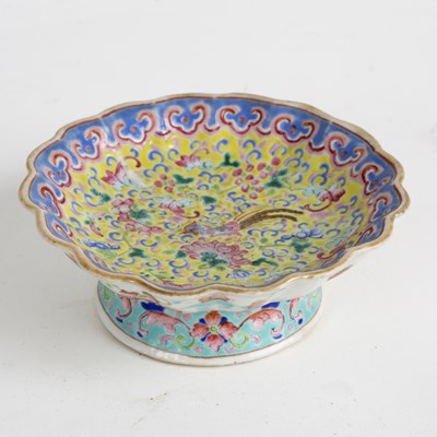 Lot 239 - A 19th Century Cantonese tazza enamelled...