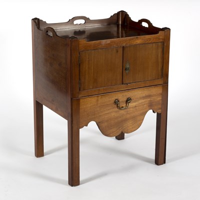 Lot 704 - A George III mahogany commode with tray top,...