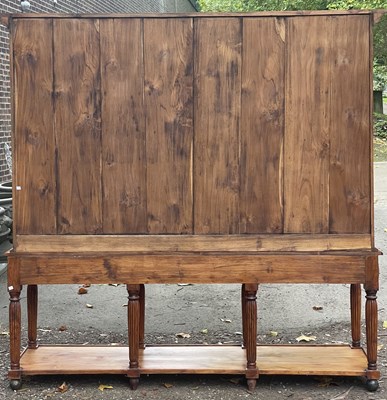 Lot 343 - A large 20th Century French dresser