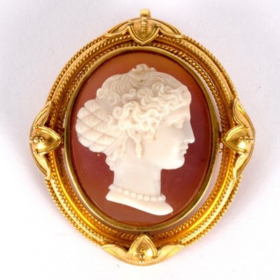 Lot 30 - A late Victorian stone cameo brooch, the...