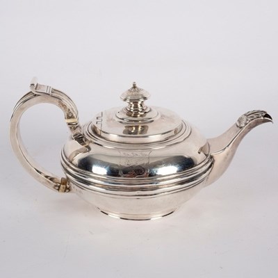Lot 72 - A George IV silver teapot, possibly William...