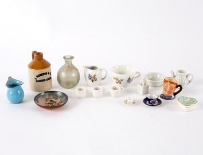 Lot 220 - Sundry miniature and other decorative china