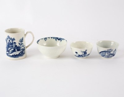 Lot 236 - A Worcester 18th Century blue and white...