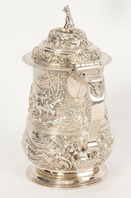 Lot 550 - Hunting Interest: A George III silver tankard