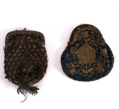 Lot 462 - An early 19th Century needlework purse with...