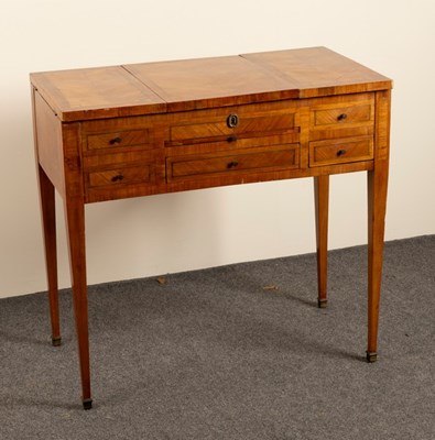 Lot 654 - A 19th Century kingwood poudreuse, the...