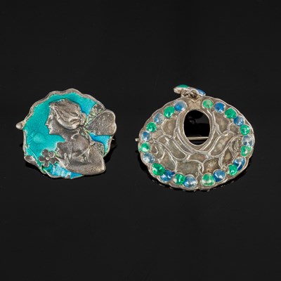 Lot 21 - A silver and enamel brooch of Art Nouveau...