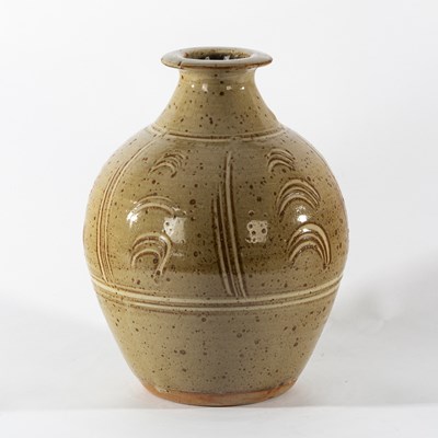 Lot 81 - Ray Finch for Winchcombe Pottery, a 1980s...