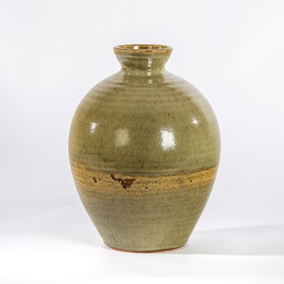 Lot 91 - Paul Barron (British 1917-1983), a stoneware...