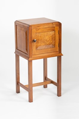 Lot 602 - Gordon Russell, a walnut bedside cupboard of...