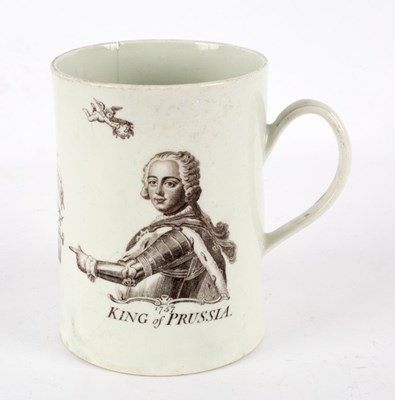 Lot 236 - A Worcester cylindrical tankard printed 'The...