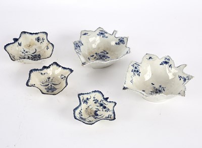 Lot 252 - Three Worcester pickle leaf dishes and a pair...