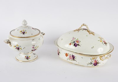 Lot 260 - A Derby porcelain warming dish with liner and...