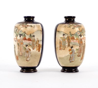 Lot 310 - A pair of Satsuma vases painted reserves of...