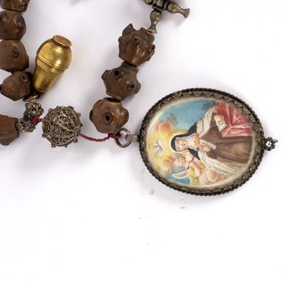 Lot 15 - An 18th Century wooden rosary chain, South...