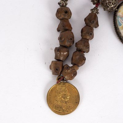 Lot 15 - An 18th Century wooden rosary chain, South...