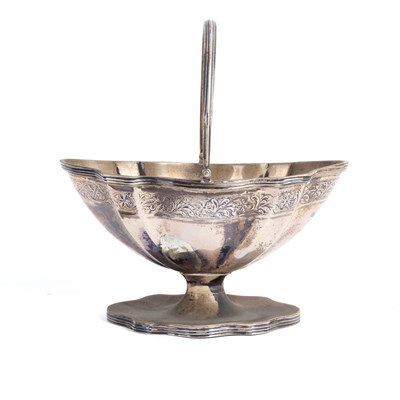 Lot 159 - A George III style silver sugar basket, S...