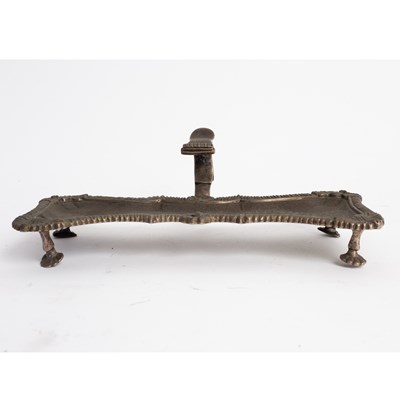 Lot 184 - A George III silver snuffer tray, Hannam &...