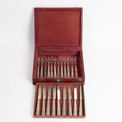 Lot 185 - Nine silver dessert knives and twelve forks,...