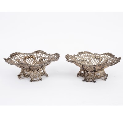 Lot 201 - A pair of Victorian silver bon-bon dishes,...