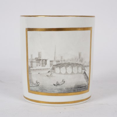 Lot 455 - A Chamberlain's Worcester mug, circa 1820, bat...