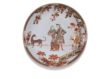 Lot 506 - A Chinese verte-Imari Governor Duff saucer...