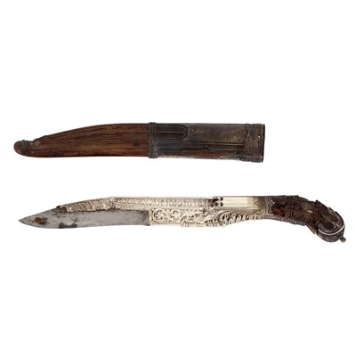 Lot 563 - A Ceylonese dagger (piha kaetta), 18th Century,...