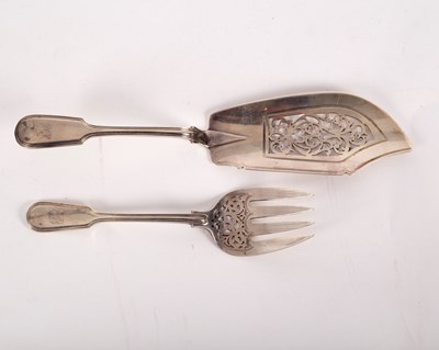 Lot 134 - A matched pair of fiddle and thread pattern...