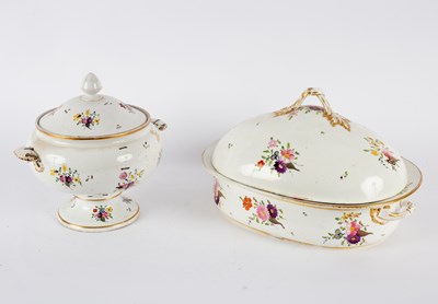 Lot 198 - A Derby porcelain warming dish with liner and...