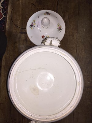 Lot 198 - A Derby porcelain warming dish with liner and...